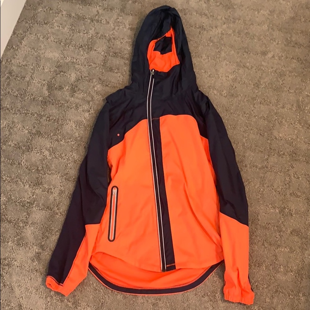 LULULEMON wind breaker jacket!!